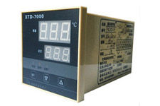 冷水机组温度如何设定与控制(XT系列温控器)？
